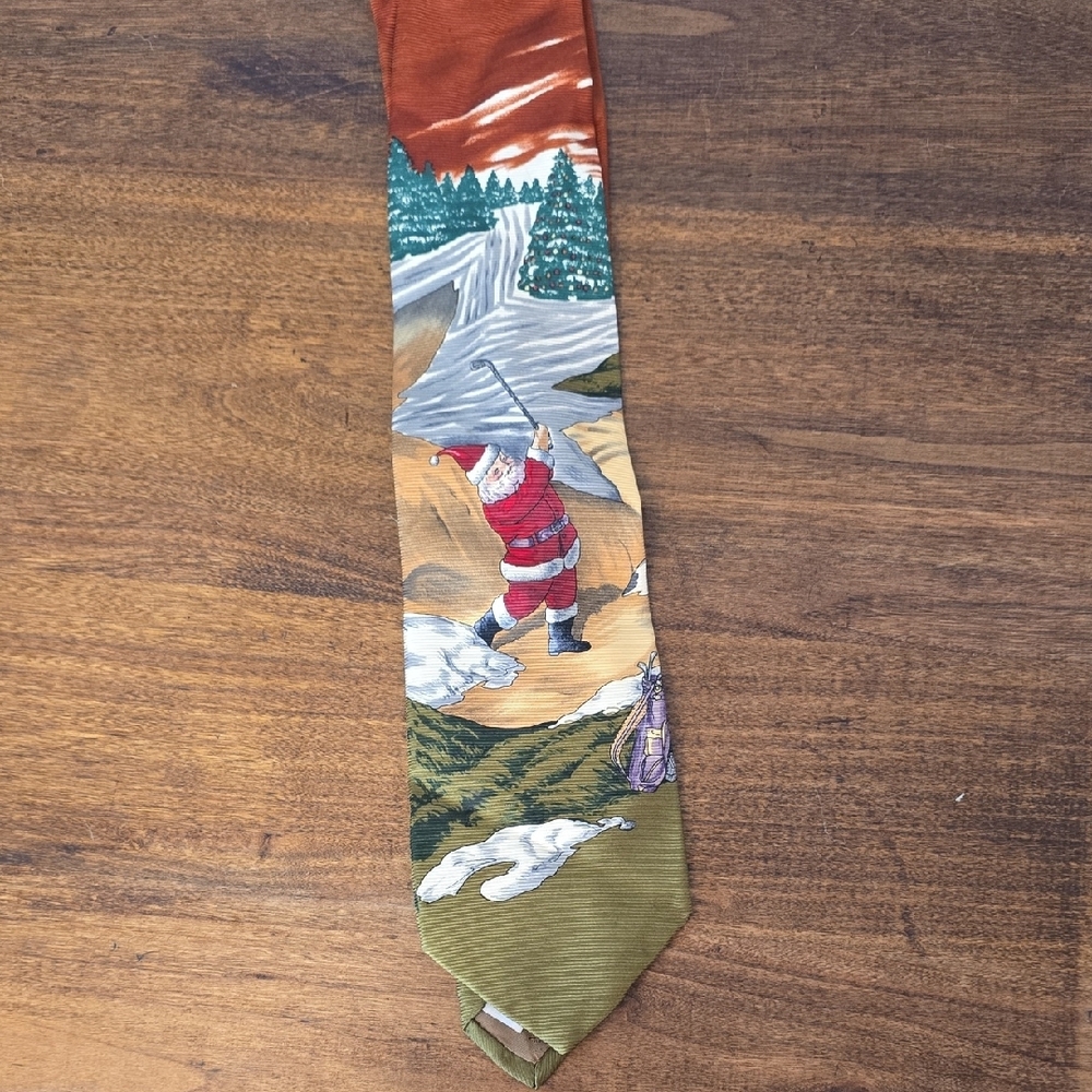 Ruff Hewn Santa Golf Tie